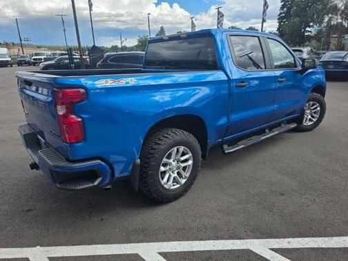 2022 Chevrolet Silverado 1500 Custom