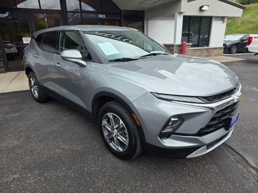 Sterling Gray Metallic 2023 Chevrolet Blazer 2LT