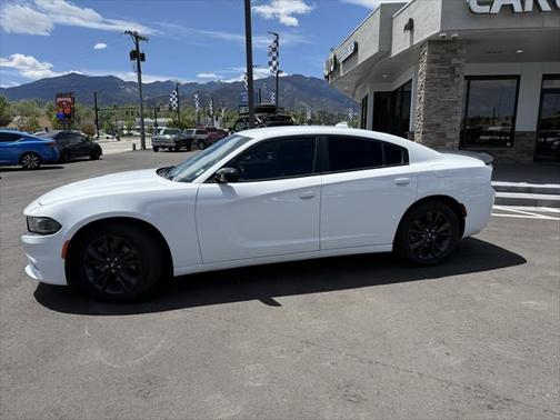 2020 Dodge Charger SXT