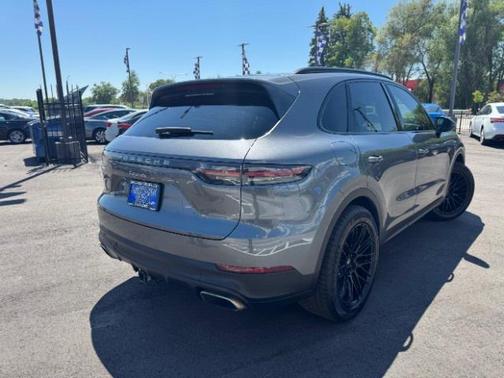 2019 Porsche Cayenne Base
