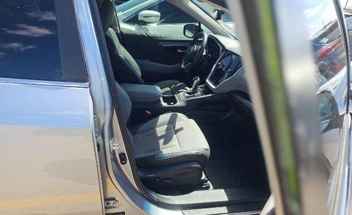 Ice Silver Metallic 2022 Subaru Outback Limited