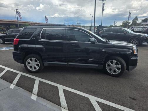 2017 GMC Terrain SLE-2