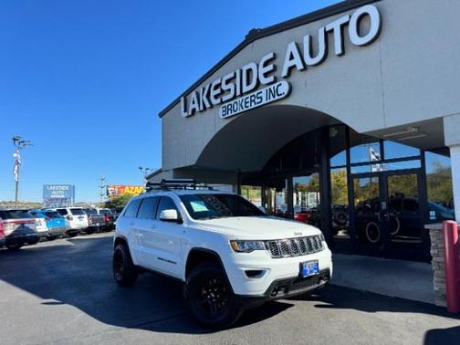 2017 Jeep Grand Cherokee Laredo