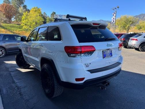 2017 Jeep Grand Cherokee Laredo