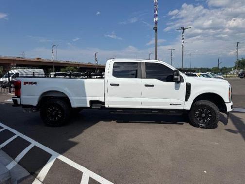 2023 Ford F-350 XL