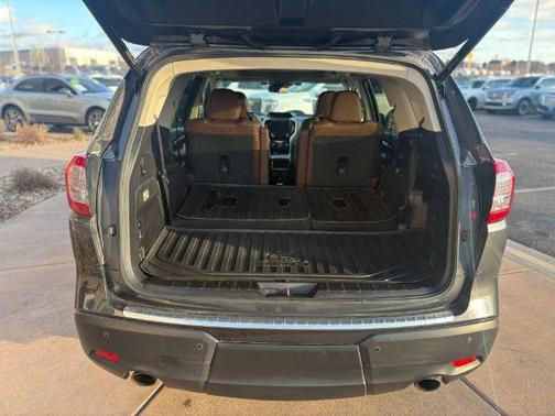 Magnetite Gray Metallic 2019 Subaru Ascent Touring 7-Passenger