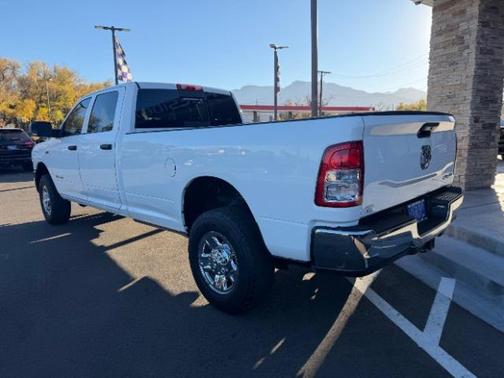 2021 RAM 2500 Tradesman Crew Cab 4x4 8' Box