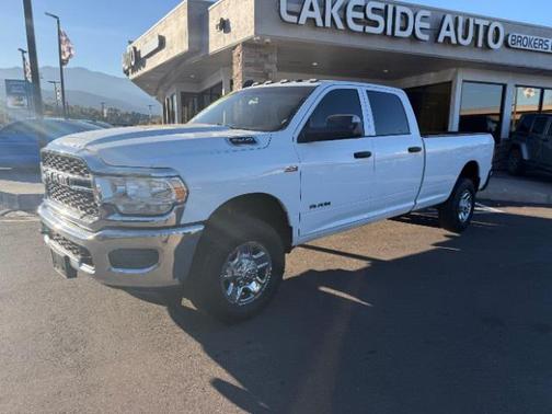 2021 RAM 2500 Tradesman Crew Cab 4x4 8' Box