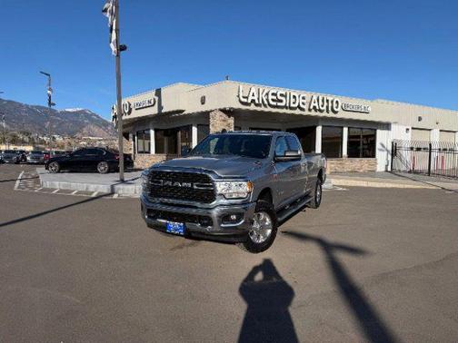 Billet Silver Metallic Clearcoat 2022 RAM 2500 Big Horn Crew Cab 4x4 8' Box