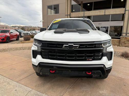 Summit White 2022 Chevrolet Silverado 1500 LT Trail Boss