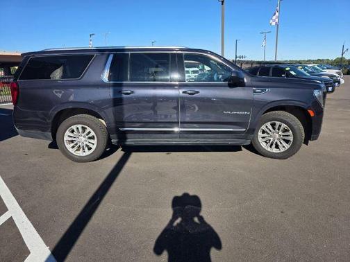 Titanium Rush Metallic 2024 GMC Yukon XL SLT