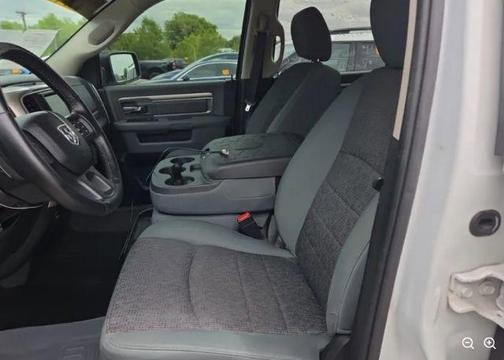 Bright White Clearcoat 2015 RAM 1500 Big Horn