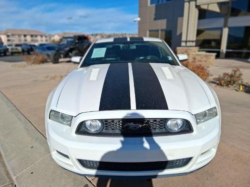 2013 Ford Mustang GT Premium