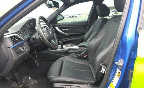 Estoril Blue Metallic 2015 BMW 335 335i