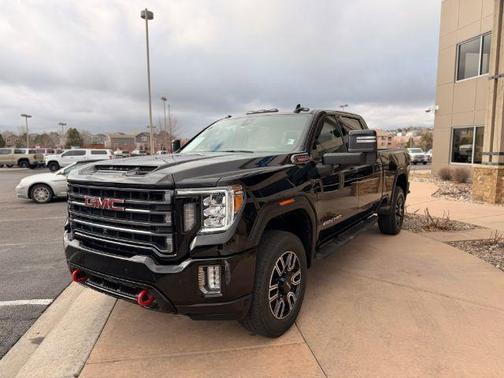 Onyx Black 2022 GMC Sierra 2500 AT4