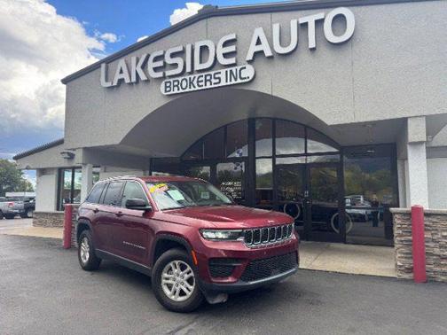 Velvet Red Pearlcoat 2023 Jeep Grand Cherokee Laredo
