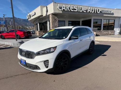 2019 Kia Sorento S