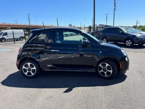 2015 FIAT 500e Battery Electric