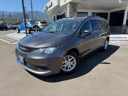 2021 Chrysler Voyager LXI