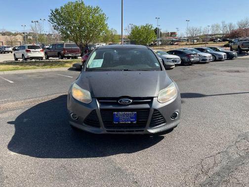 Sterling Gray Metallic 2012 Ford Focus SEL