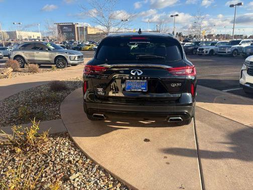 2021 INFINITI QX50 LUXE AWD