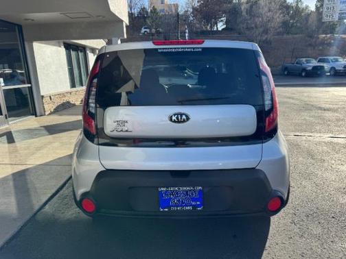 2016 Kia Soul Base