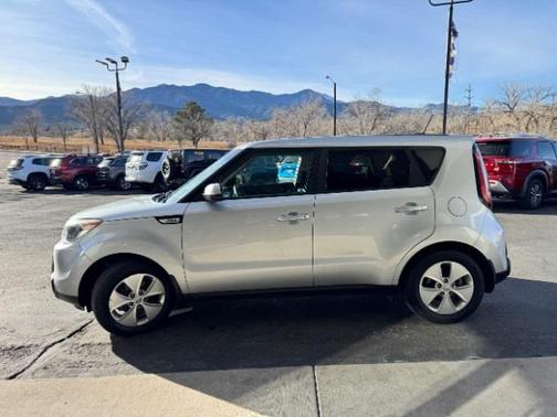 2016 Kia Soul Base