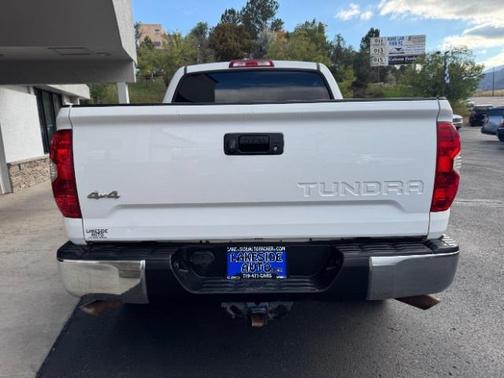 2014 Toyota Tundra SR5