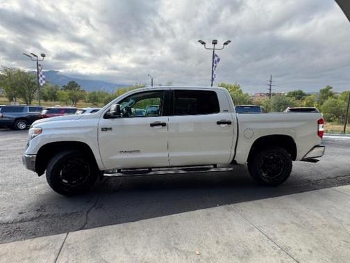 2014 Toyota Tundra SR5