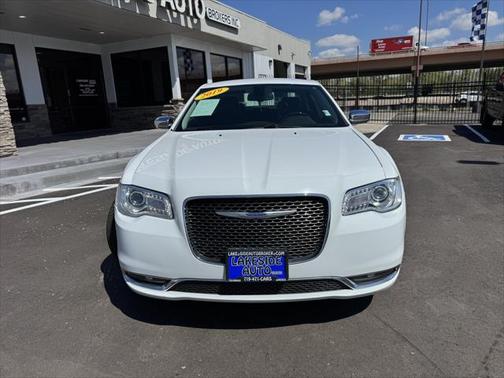 2019 Chrysler 300 Limited