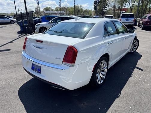 2019 Chrysler 300 Limited