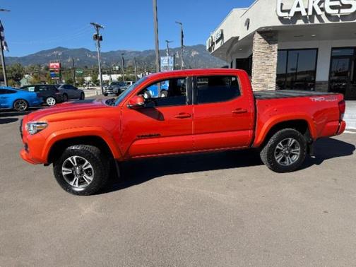 2017 Toyota Tacoma TRD Sport