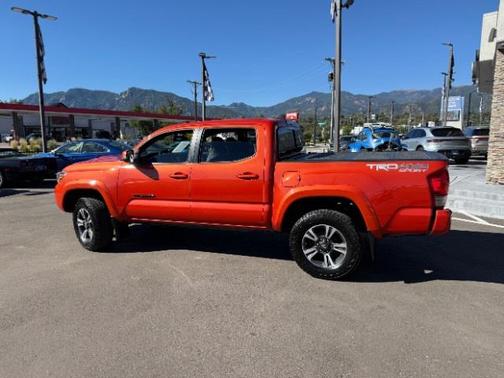 2017 Toyota Tacoma TRD Sport
