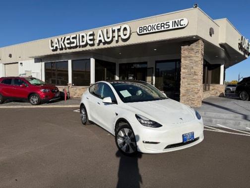 2021 Tesla Model Y Standard Range Rear-Wheel Drive
