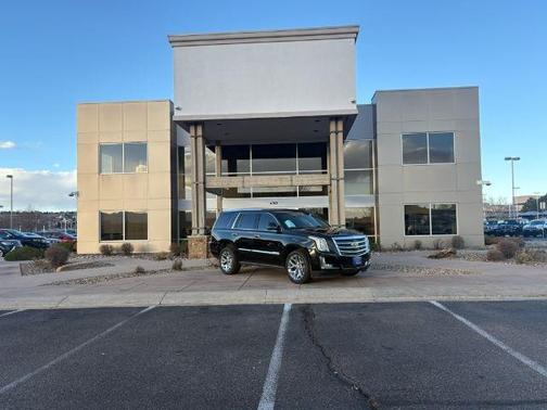 2017 Cadillac Escalade Platinum