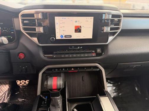 2025 Toyota Sequoia SR5