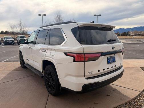 2025 Toyota Sequoia SR5