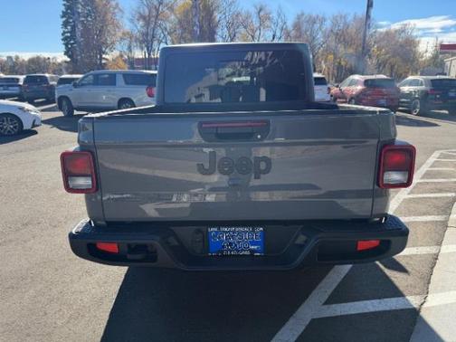 2021 Jeep Gladiator Willys 4x4