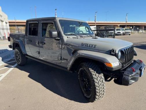 2021 Jeep Gladiator Willys 4x4