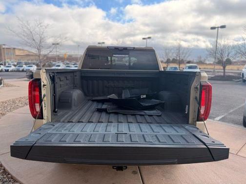 2022 GMC Sierra 1500 AT4X