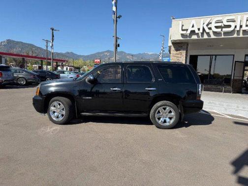 Onyx Black 2012 GMC Yukon SLT