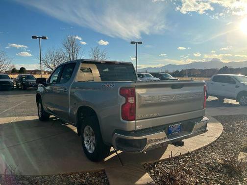 Sterling Gray Metallic 2025 Chevrolet Silverado 1500 LT