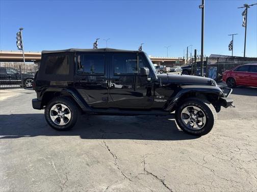2017 Jeep Wrangler Unlimited Sahara