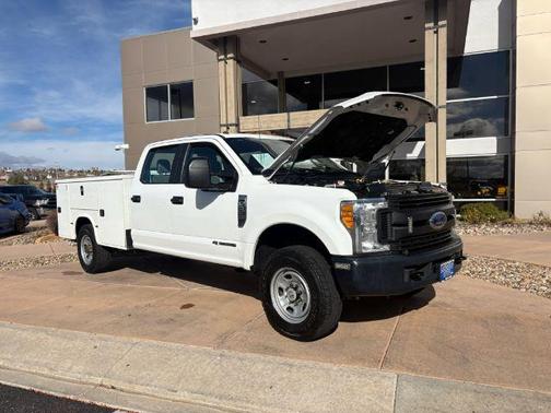 Oxford White 2017 Ford F-350 XL