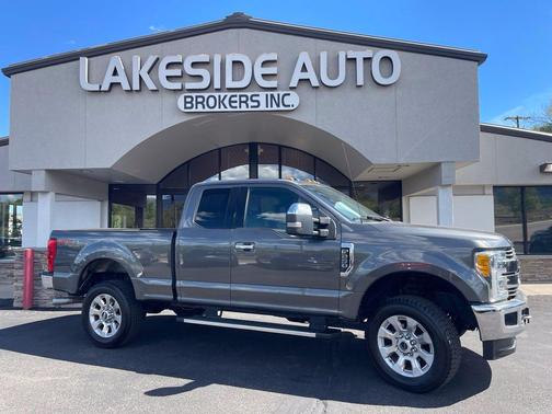 Magnetic 2017 Ford F-250 Lariat