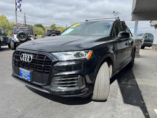 2021 Audi Q7 55 Premium Plus