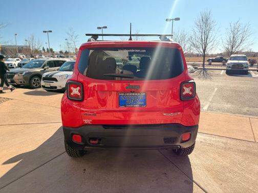 2017 Jeep Renegade Trailhawk