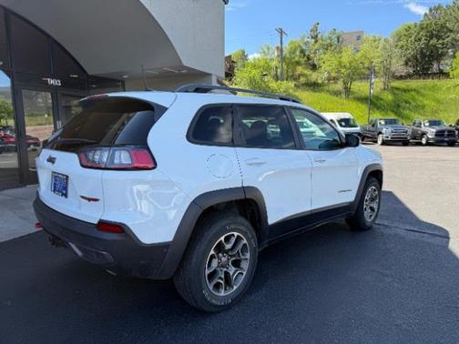 2021 Jeep Cherokee Trailhawk