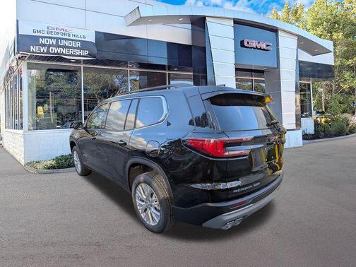 2026 GMC Acadia Elevation AWD