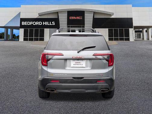 2023 GMC Acadia AWD AT4